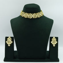 Choker Kundan Necklace Set 3715-28