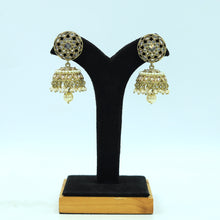 Round Neck Antique Necklace Set 3690-28