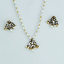 Kundan Pendant Set Light 9789-86