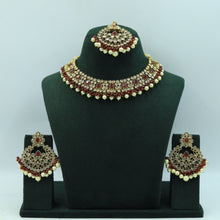 Round Neck Antique Necklace Set 4651-33