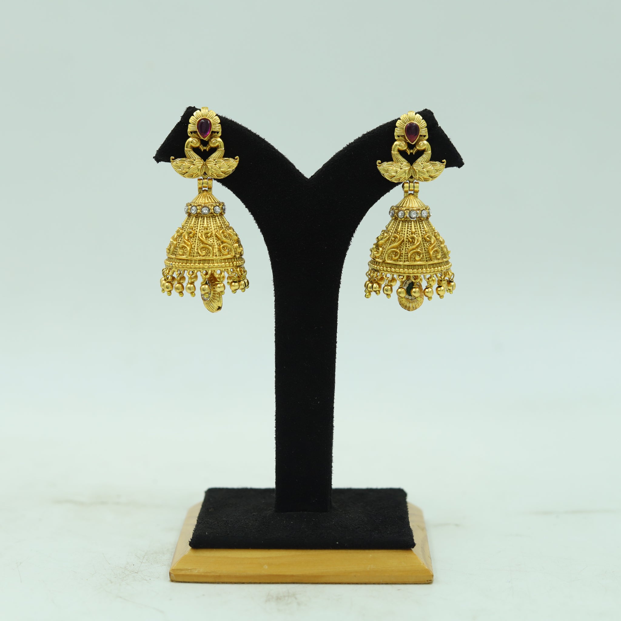 Antique Gold Plated Jhumki 16611-06