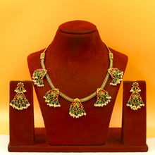 Round Neck Antique Necklace Set 20674-28