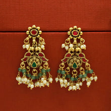 Round Neck Antique Necklace Set 20674-28