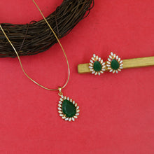Stylish Zircon/AD Pendant Set 20470-31