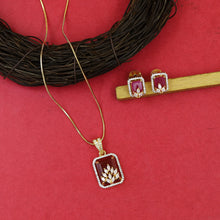 Stylish Zircon/AD Pendant Set 20469-31