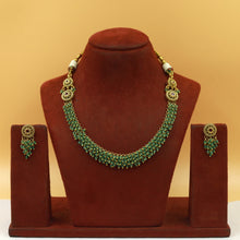 Round Neck Pearl Antique Necklace Set 20661-28