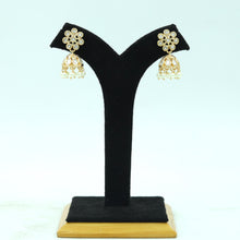 Jhumki Kundan Earring 16743-28