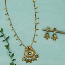 Designer Antique Pendant Set 21521-94