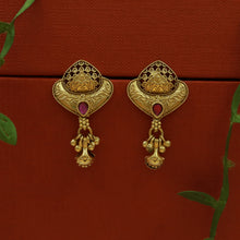 Designer Antique Pendant Set 21516-94