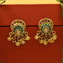 Heritage Antique Pendant Set 22180-31