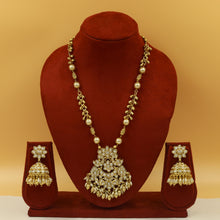 Traditional Antique Pendant Set 22353-21