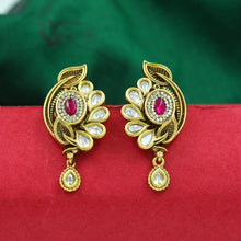 Light Kundan Earring 16784-28