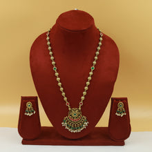 Traditional Antique Pendant Set 20769-28