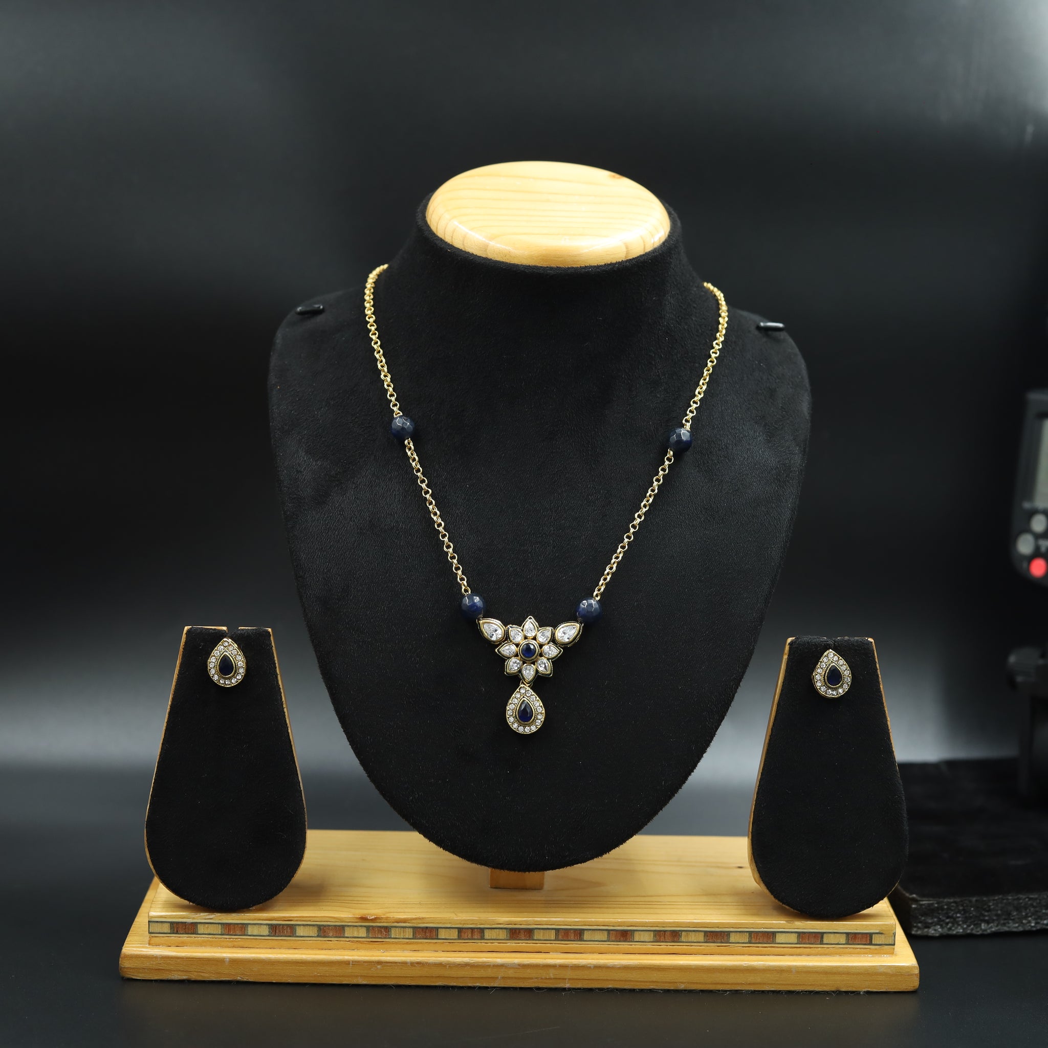Light Polki Pendant Set 7732-21