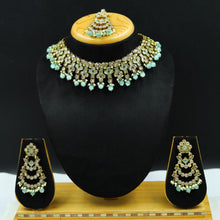 Round Neck Antique Necklace Set 7199-33
