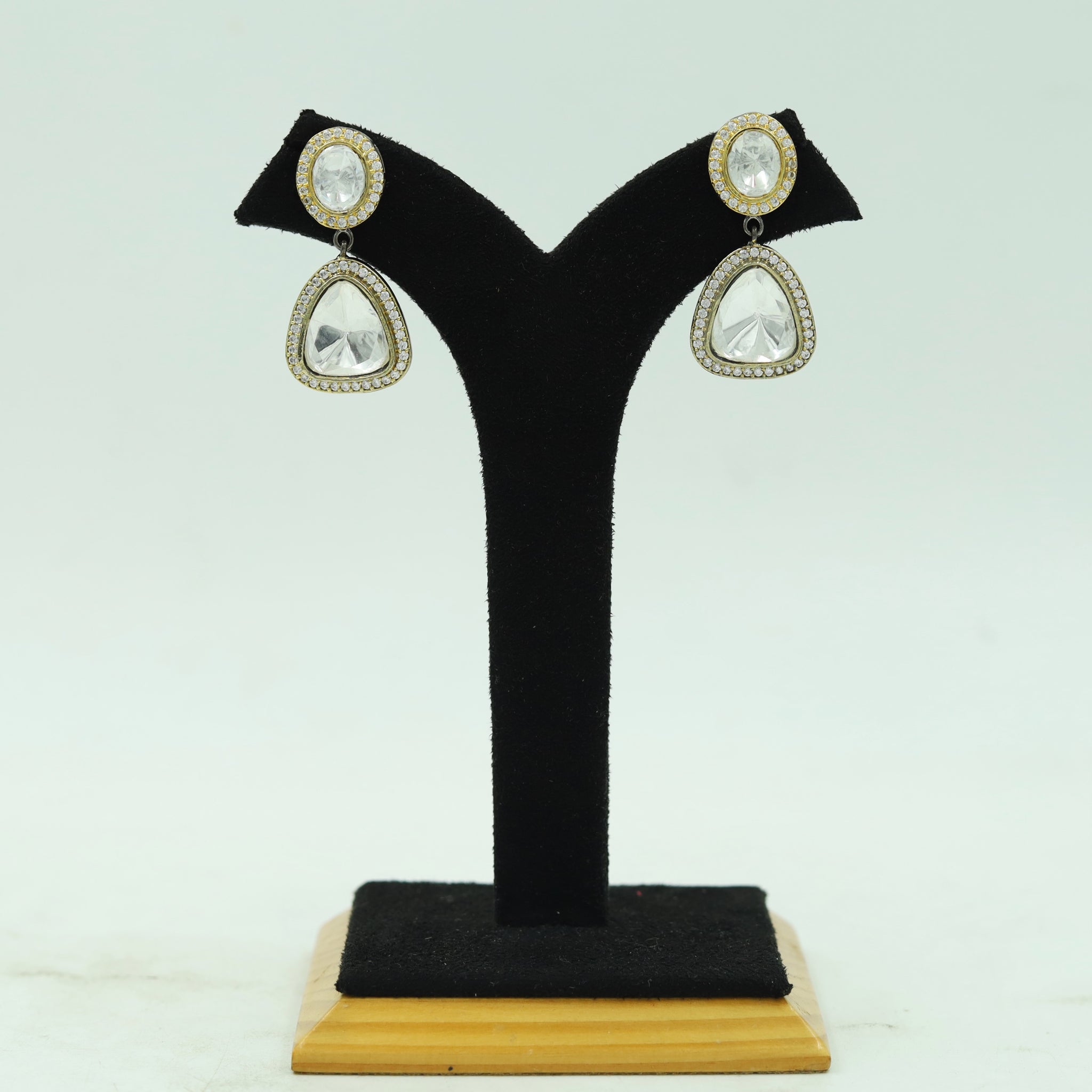 Sabyasachi Inspired Moissanite light Kundan Earring 16820-87