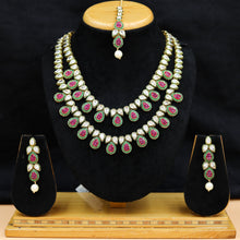 Round Neck Polki Necklace Set 10990-21