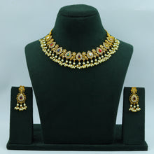 Round Neck Gold Look Necklace Set 8346-31