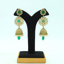Green Antique Earrings 7682-1312