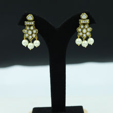 Round Neck Polki Necklace Set 11849-21