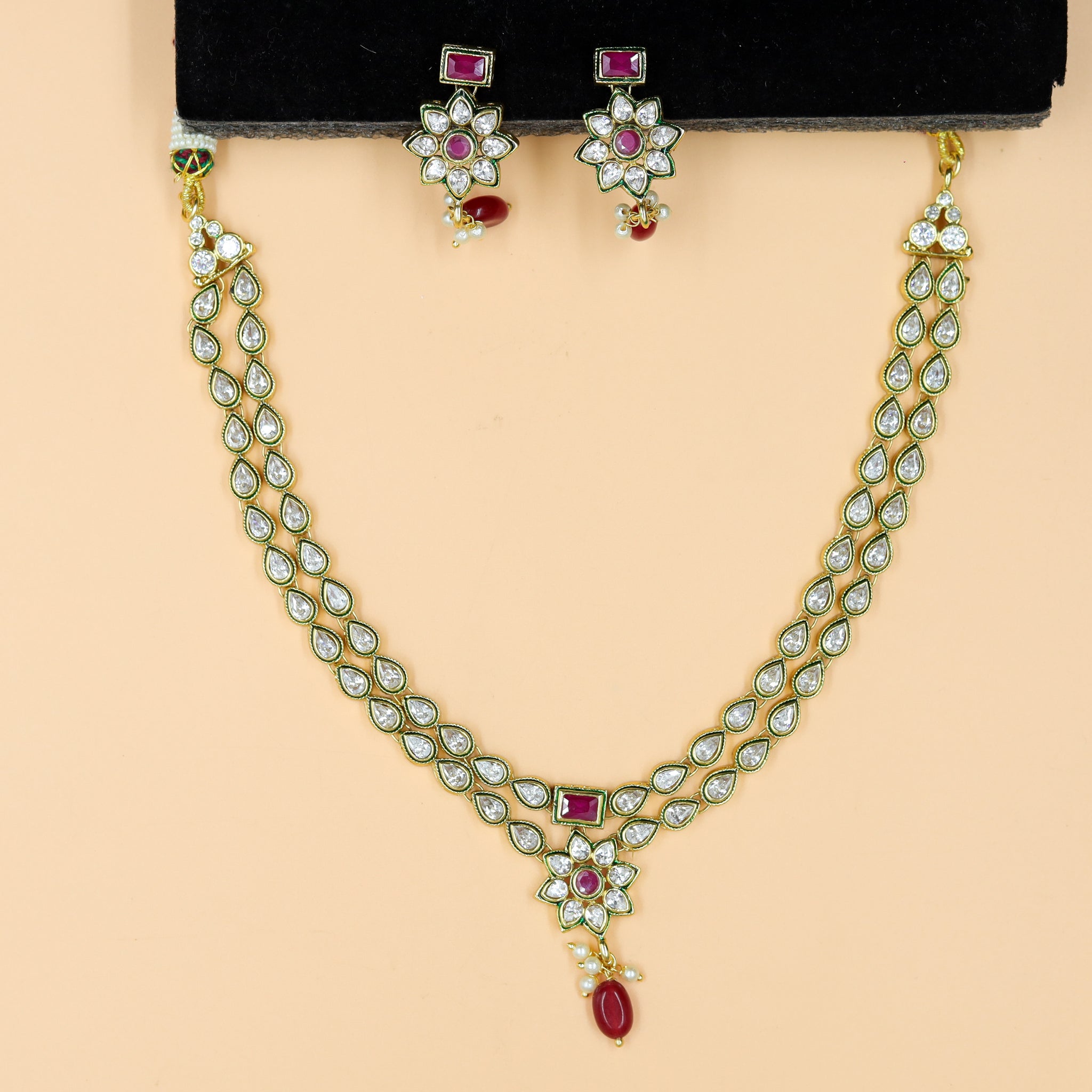 Round Neck Polki Necklace Set 10998-21
