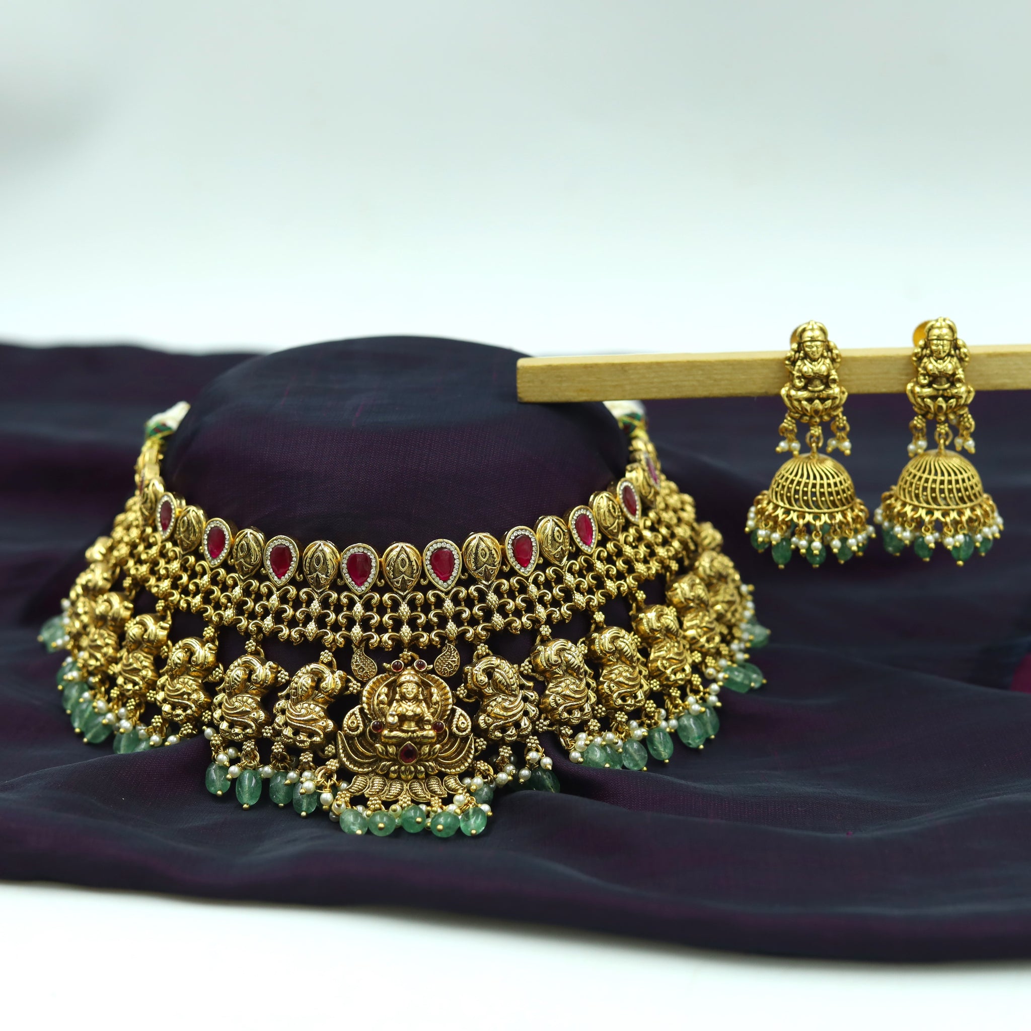 Choker Temple Necklace Set 15603-28