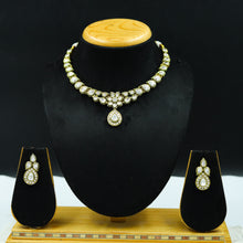 Round Neck Polki Necklace Set 11847-21