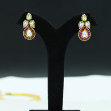 Round Neck Polki Necklace Set 11848-21