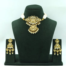 Antique Gold Plated Choker Necklace Set 9981-28