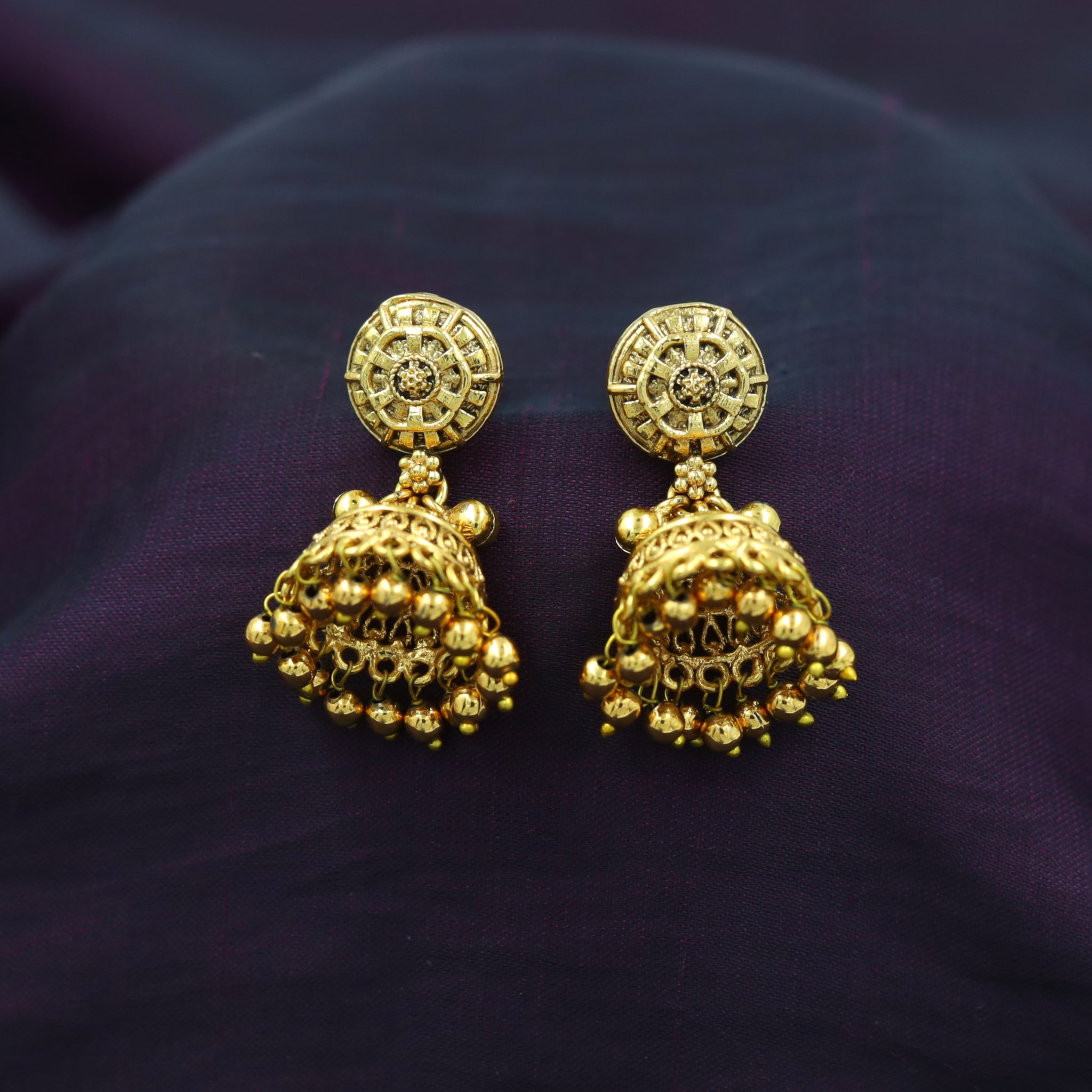 Round Neck Pearl Necklace Set 12142-28