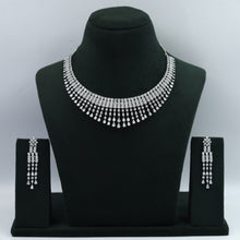 Round Neck Zircon/AD Necklace Set 15332-69