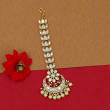 Gold Maang Tikka 15707-28