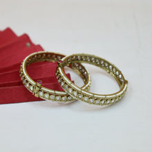 Kundan Bangles/Kada 18223-68