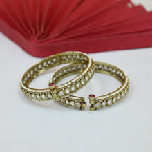 Kundan Bangles/Kada 18223-68