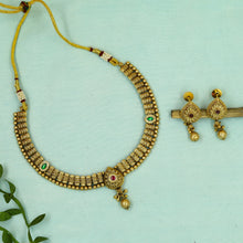 Round Neck Antique Necklace Set 20991-1