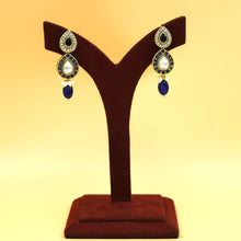 Round Neck Polki Necklace Set 14896-21