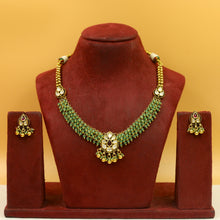 Round Neck Pearl Antique Necklace Set 20665-28