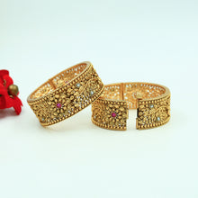 Antique Gold Finish Bangles/Kada 12047-28