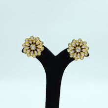 Tops/Studs Kundan Earring 7318-68
