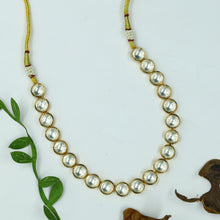 Round Neck Kundan Necklace Set 12908-31