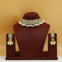Choker Kundan Necklace Set 10991-21