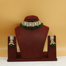 Choker Kundan Necklace Set 10991-21