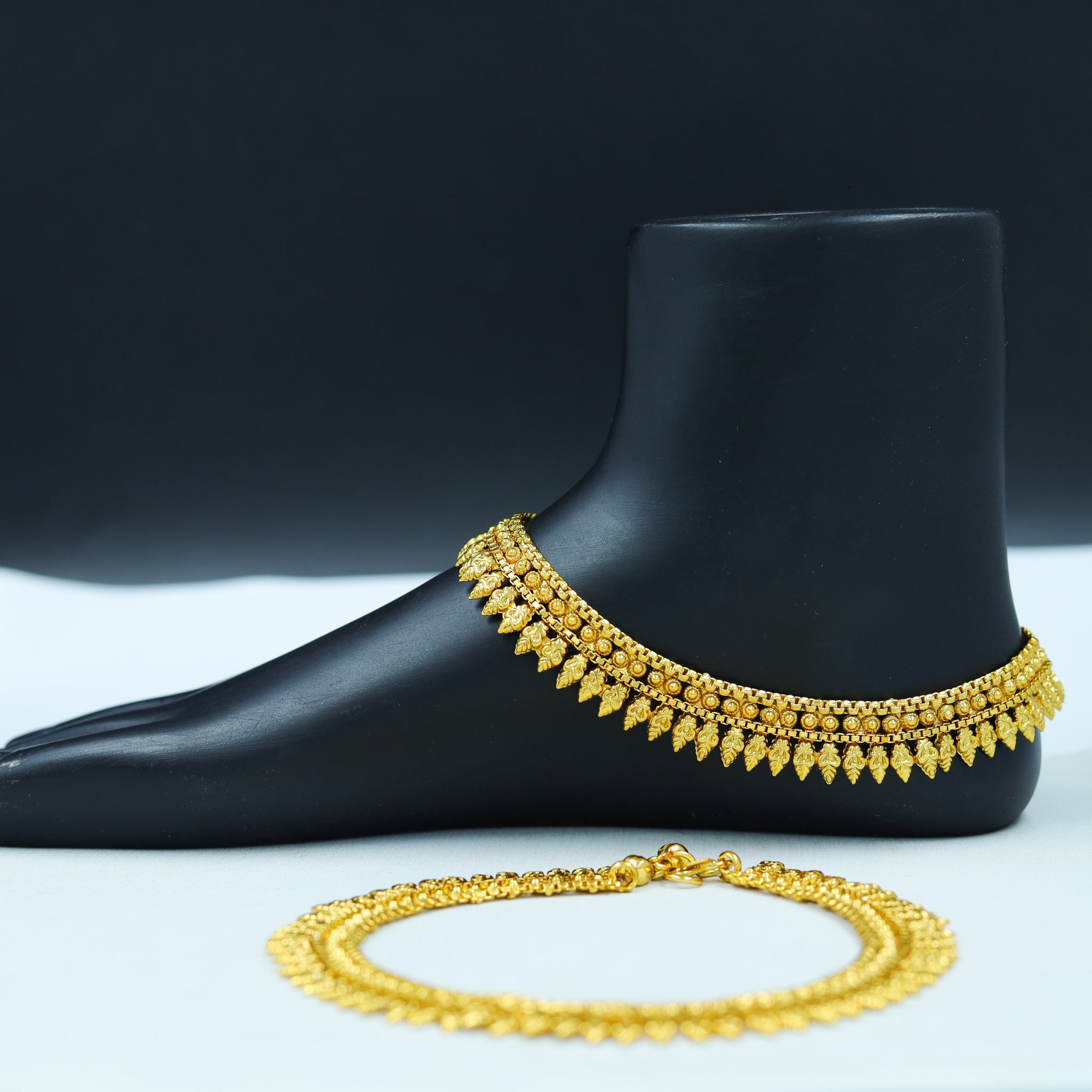 Gold Payal/Anklets 5238-9303