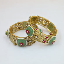Antique Gold Heritage Bangles/Kada 19902-28