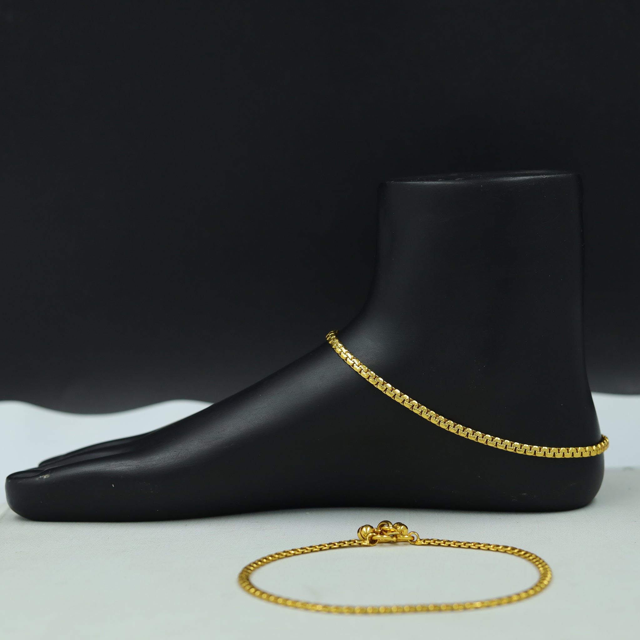 Gold Payal/Anklets