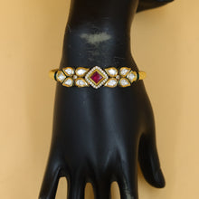 Kundan Bracelet 19700-34