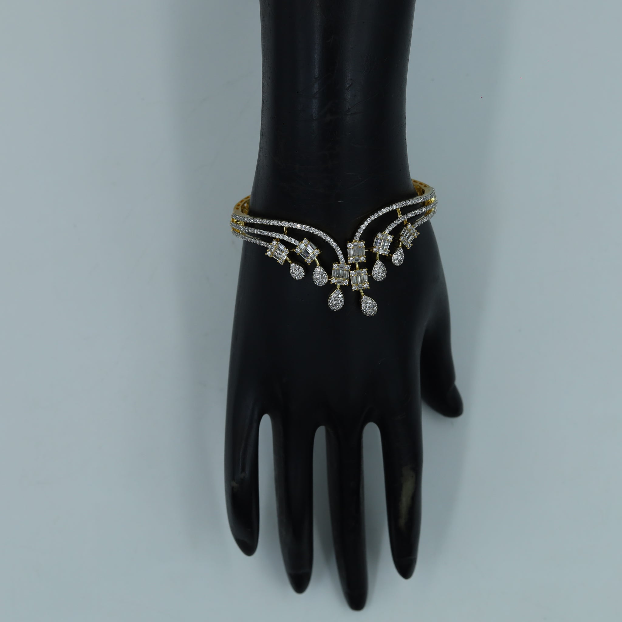 Zircon/AD Bracelet 6139-08