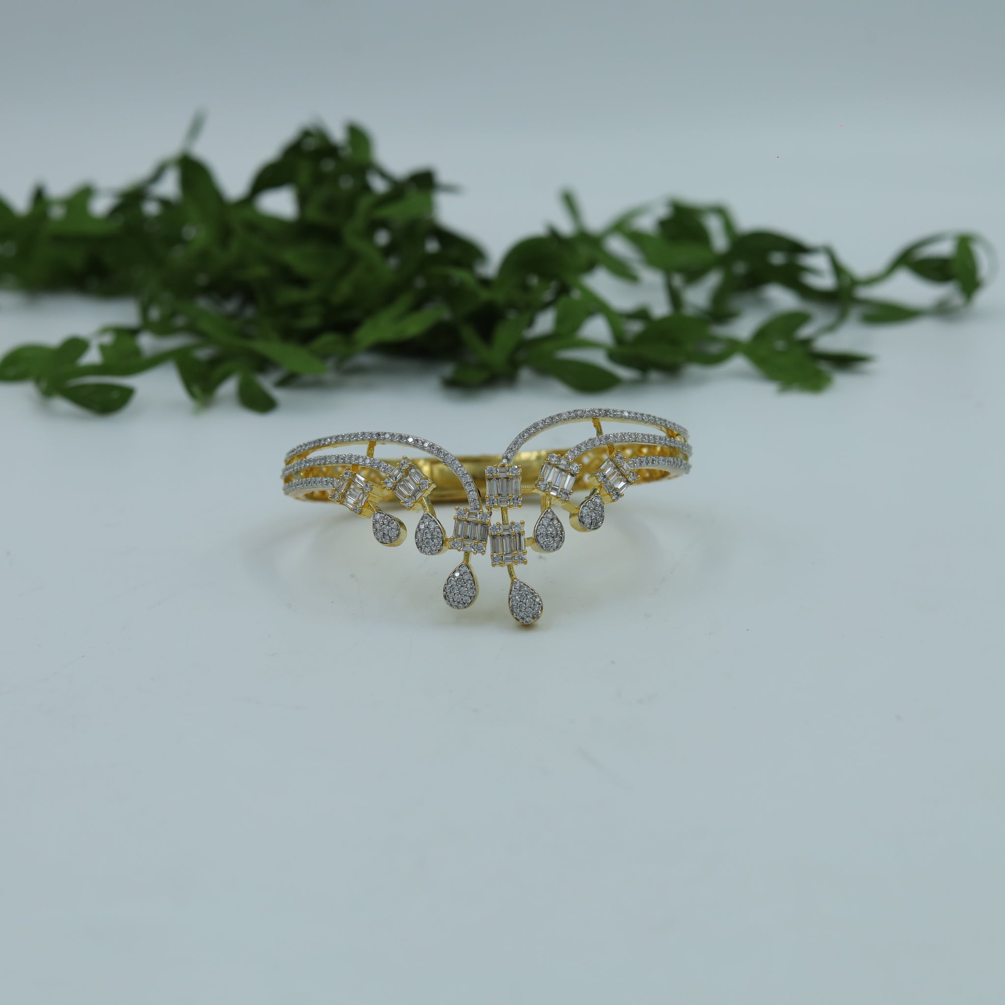 Zircon/AD Bracelet 6139-08
