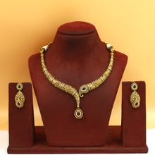 Round Neck Hasli Antique Necklace Set 19855-28