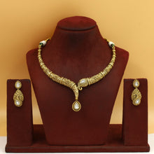 Round Neck Hasli Antique Necklace Set 19855-28